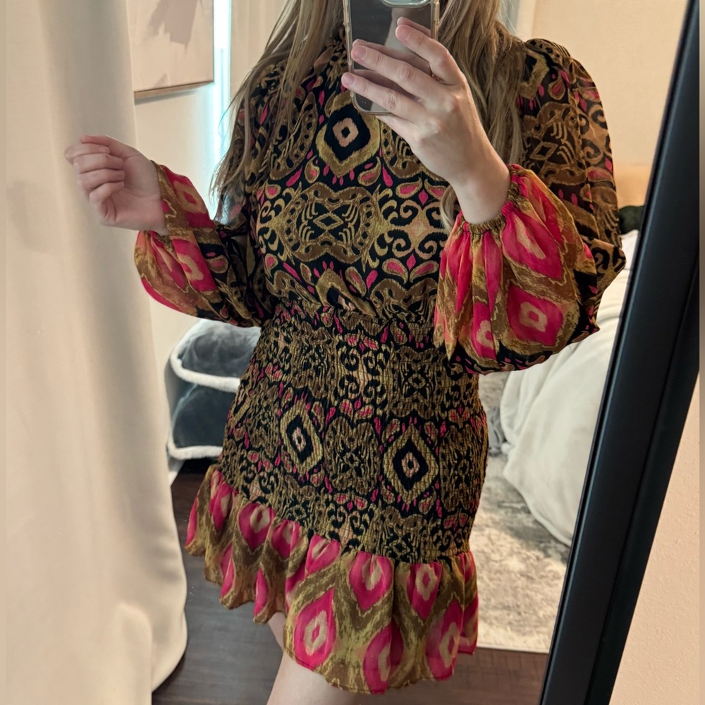 Bohemian Patterned Dress with Bell Sleeves - Picture 5 of 10